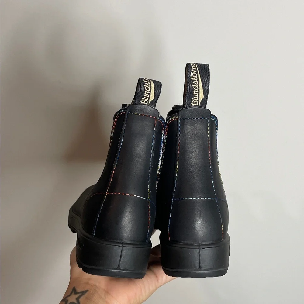 Blundstone | Women’s Rainbow Chelsea Boots Size 6.5 NWOB